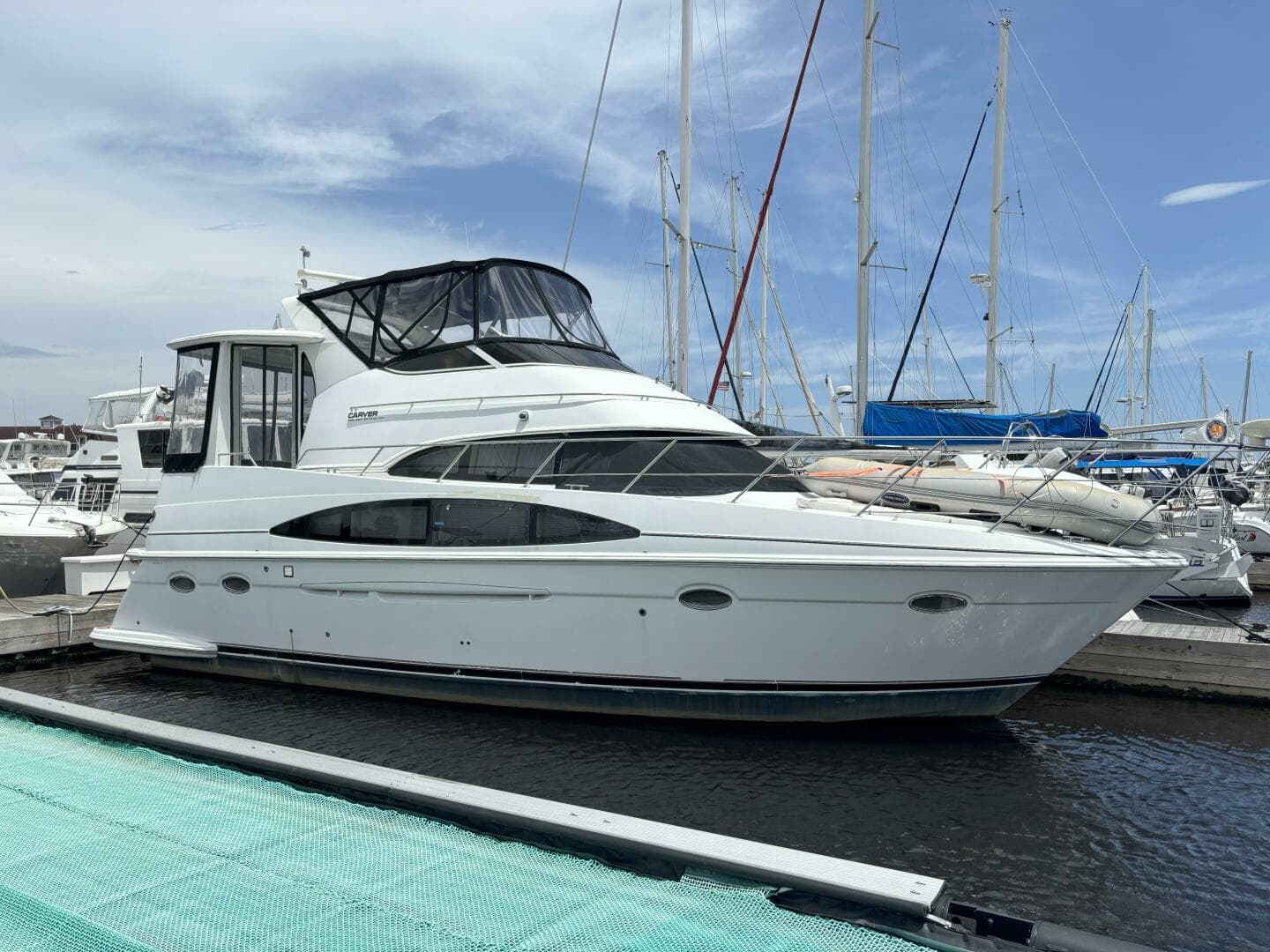 2001 Carver 396 Aft Cabin MY