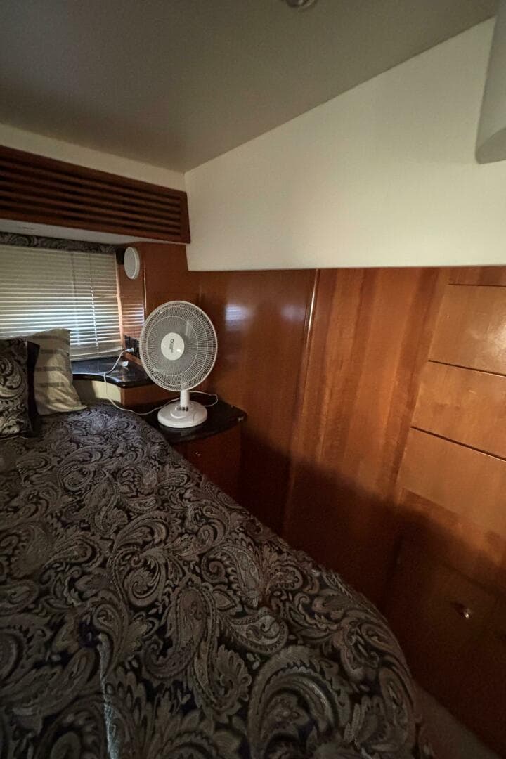 2001 Carver 396 Aft Cabin MY