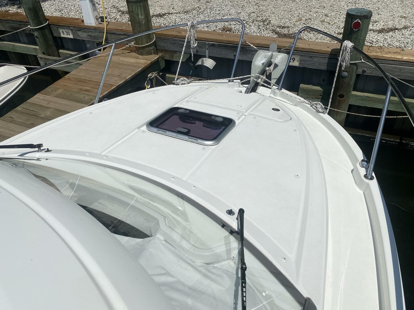 2023 Beneteau Antares 8