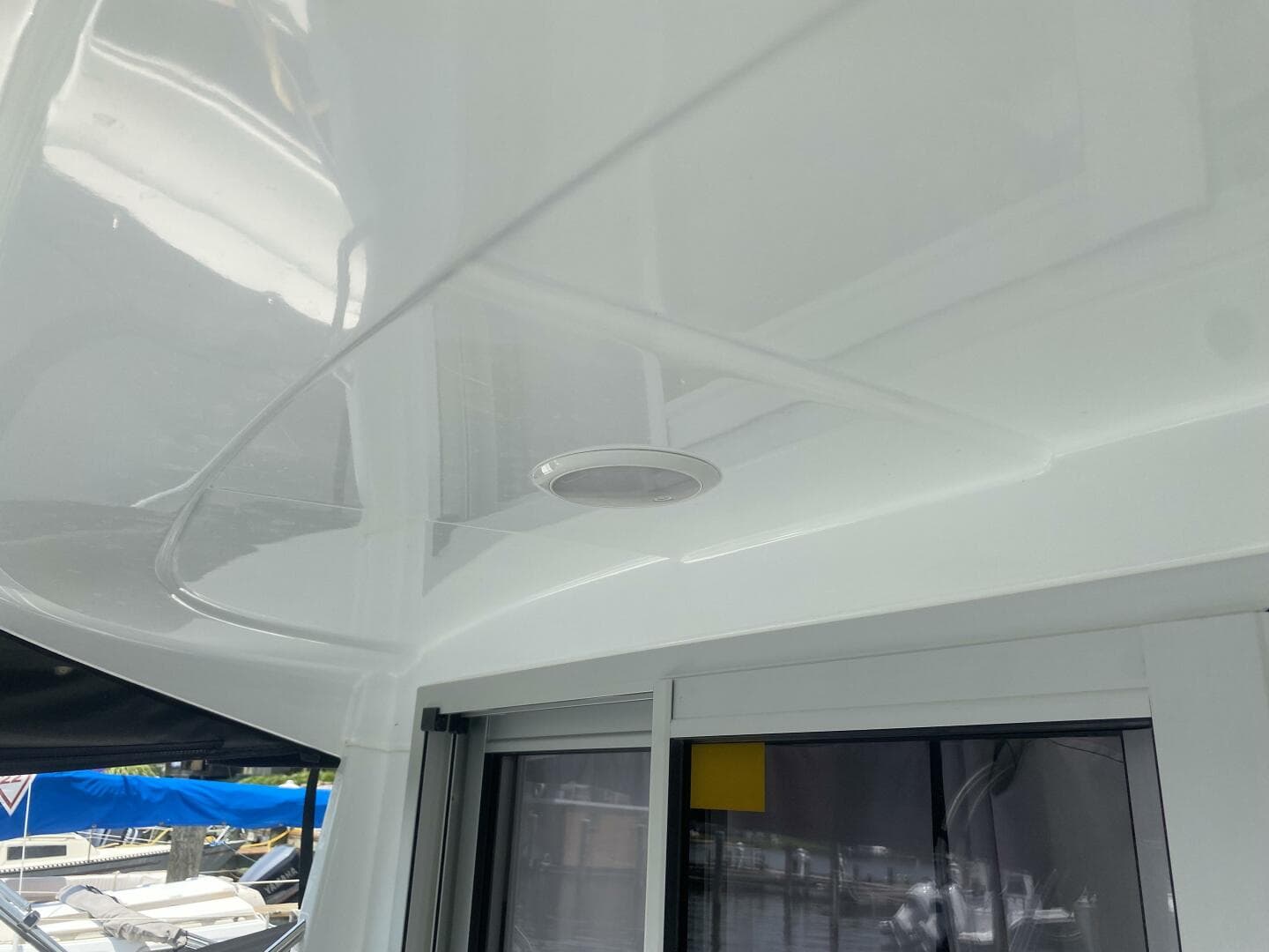 2023 Beneteau Antares 8