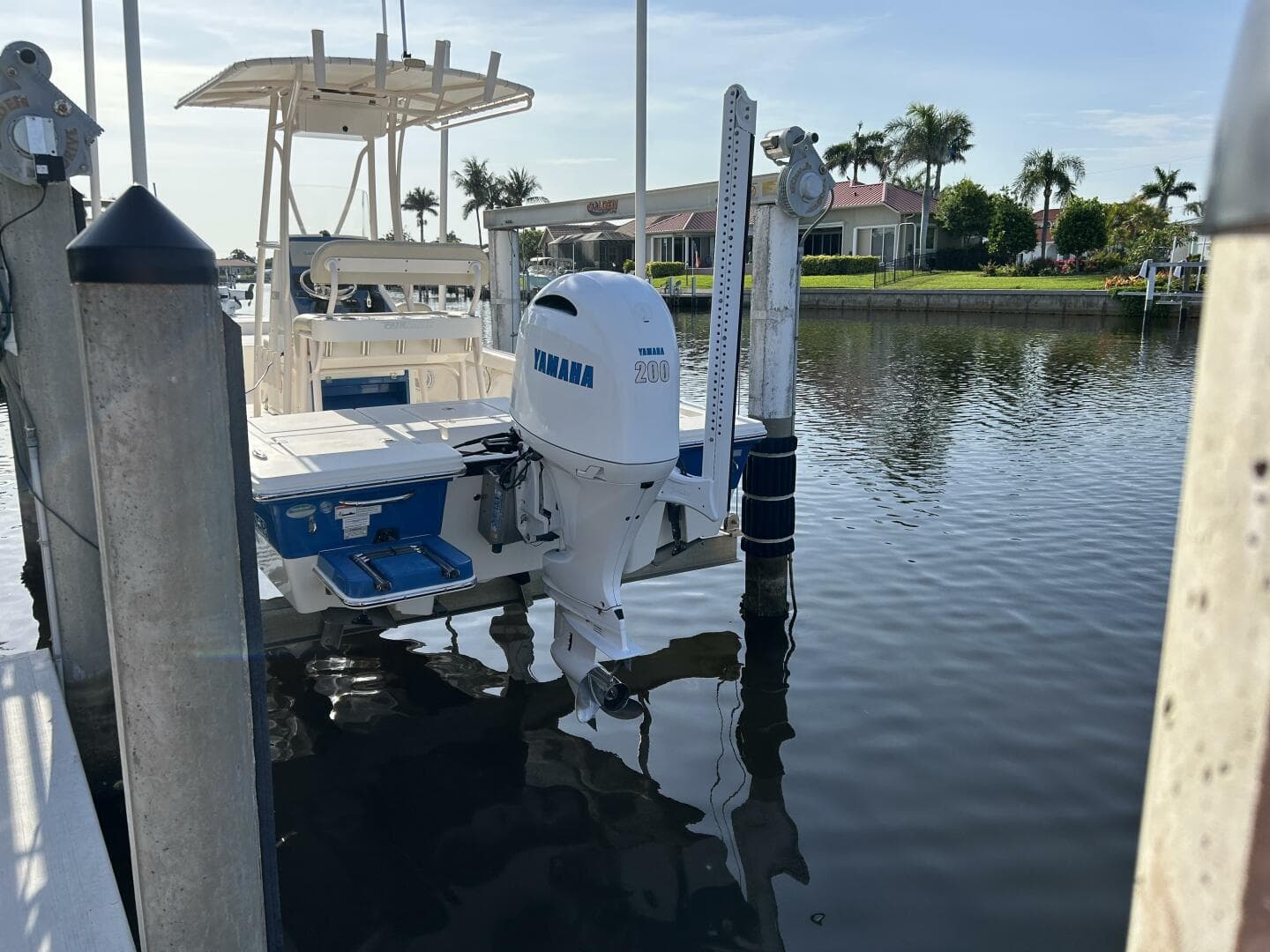 2019 Pathfinder 2200 CC