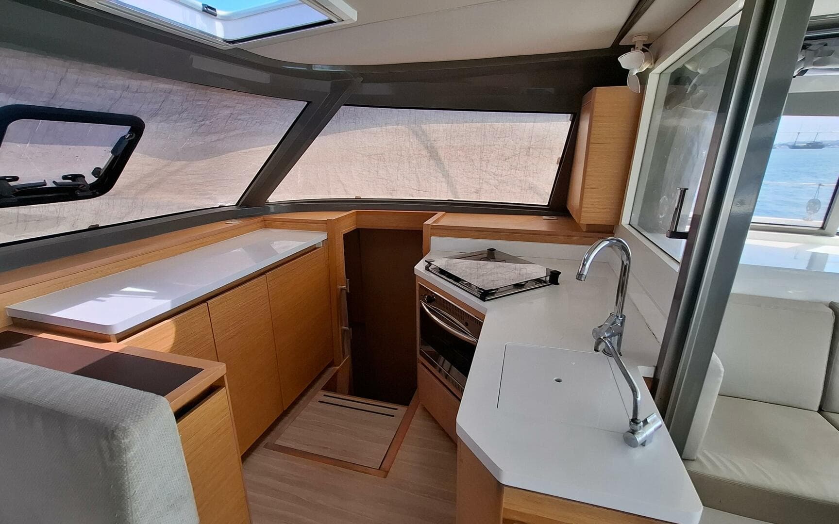2019 Nautitech 40 Open