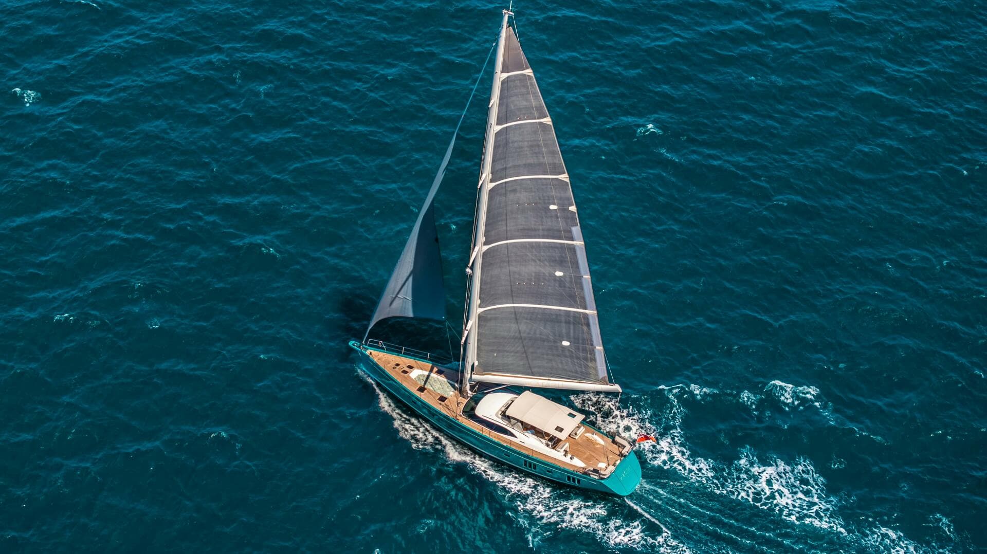 2013 Oyster Yachts Oyster 885