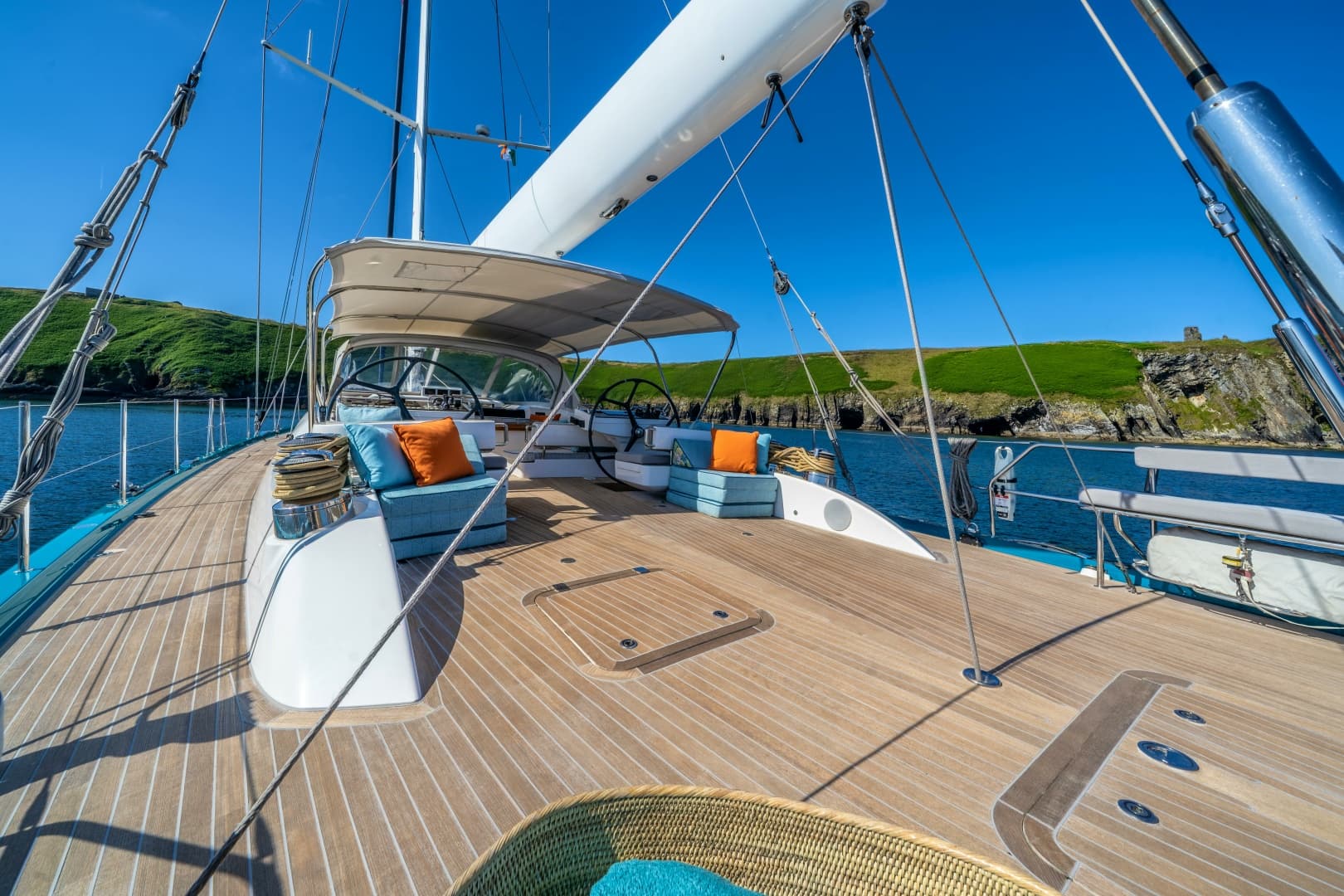2013 Oyster Yachts Oyster 885