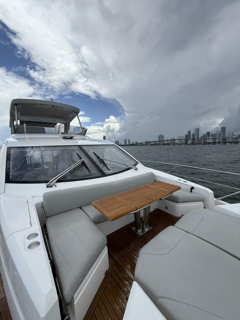 2022 Sunseeker Manhattan 68
