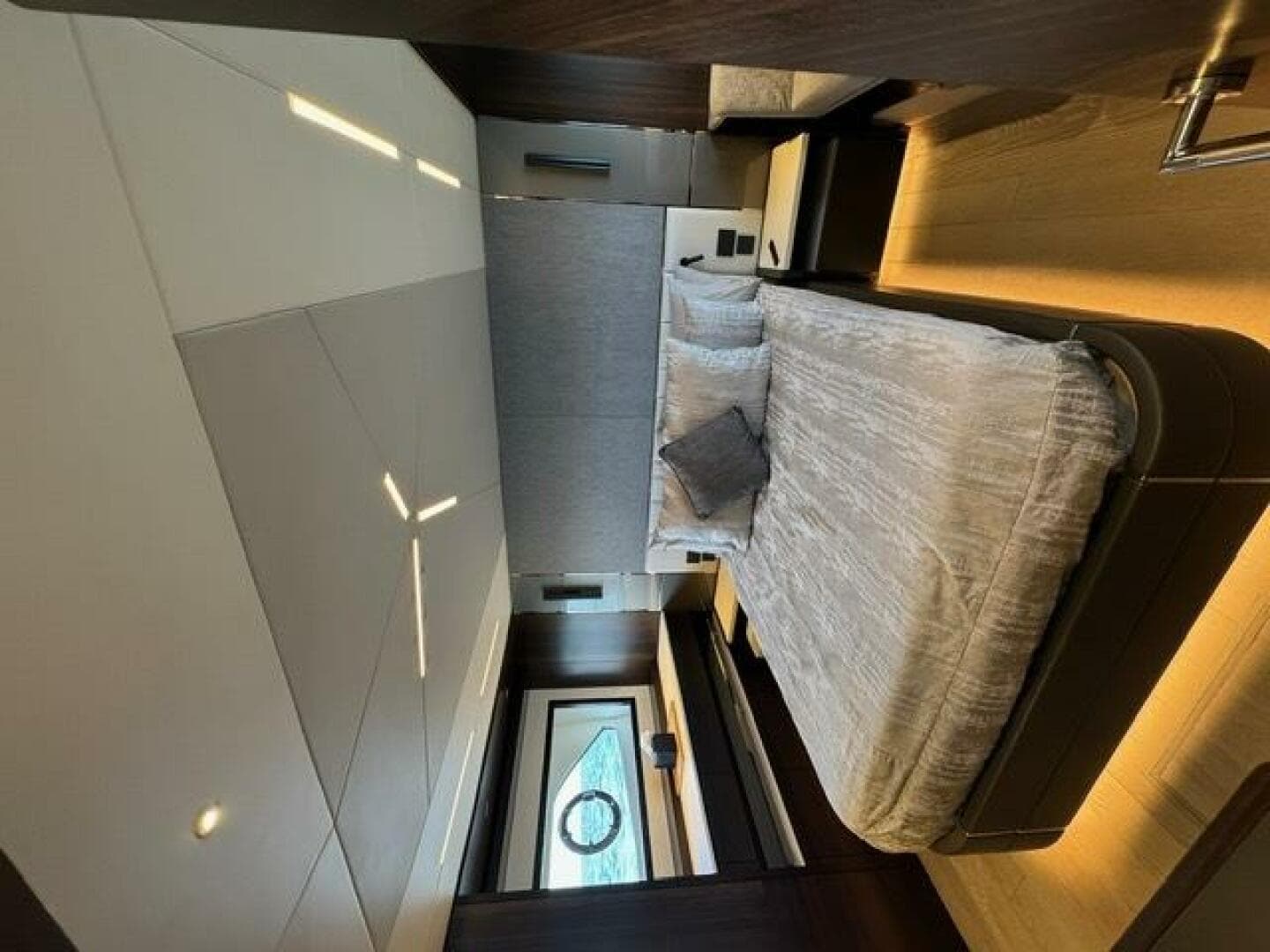 2022 Sunseeker Manhattan 68