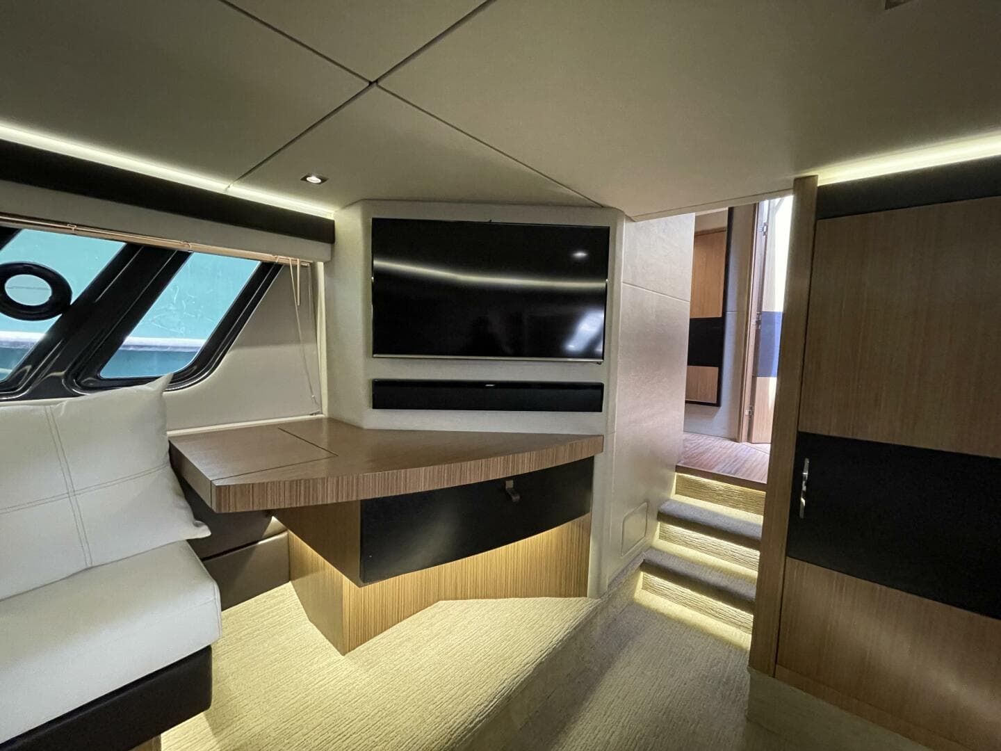 2017 Sea Ray L59 Fly