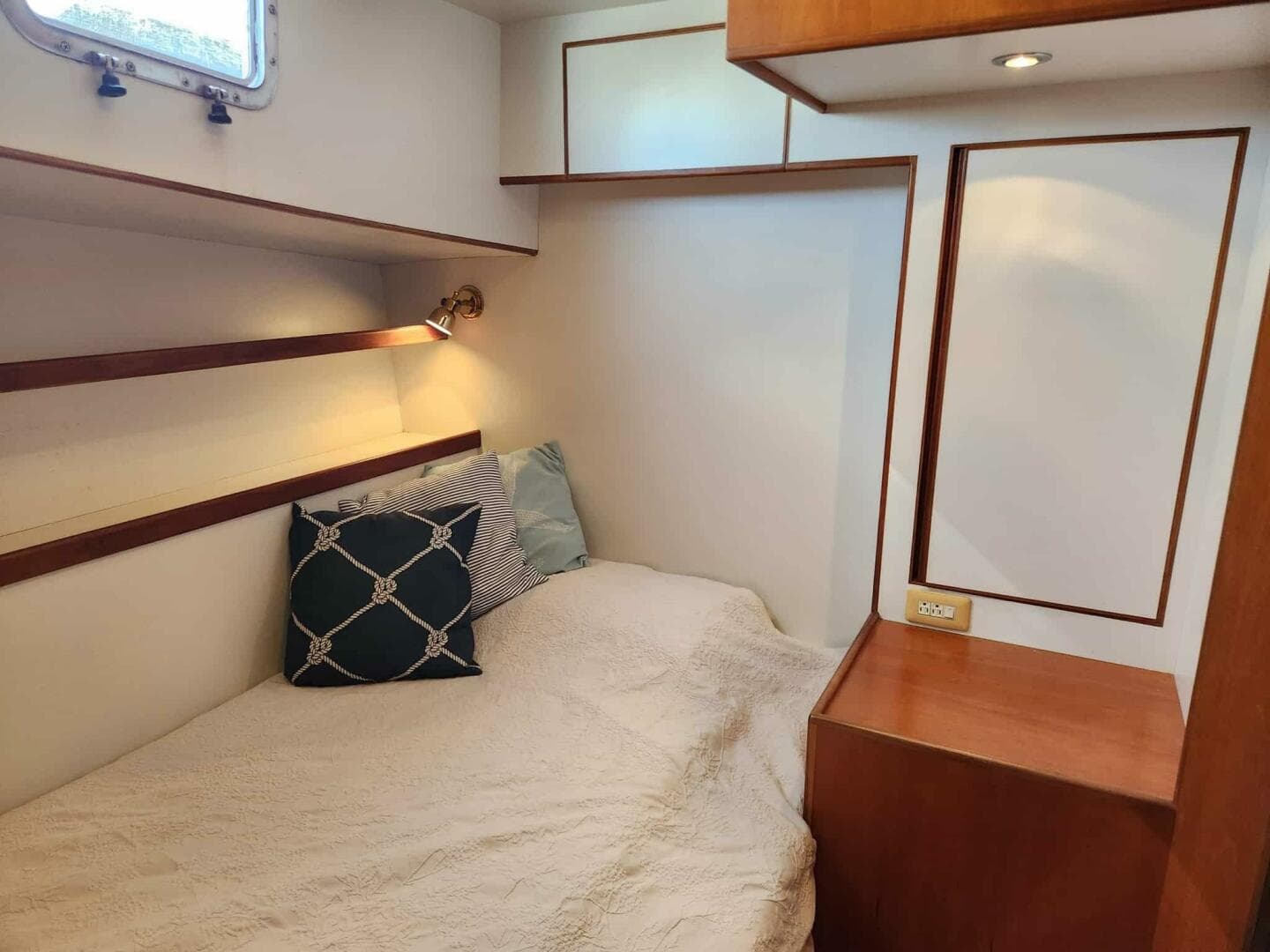 1998 Krogen Express 49