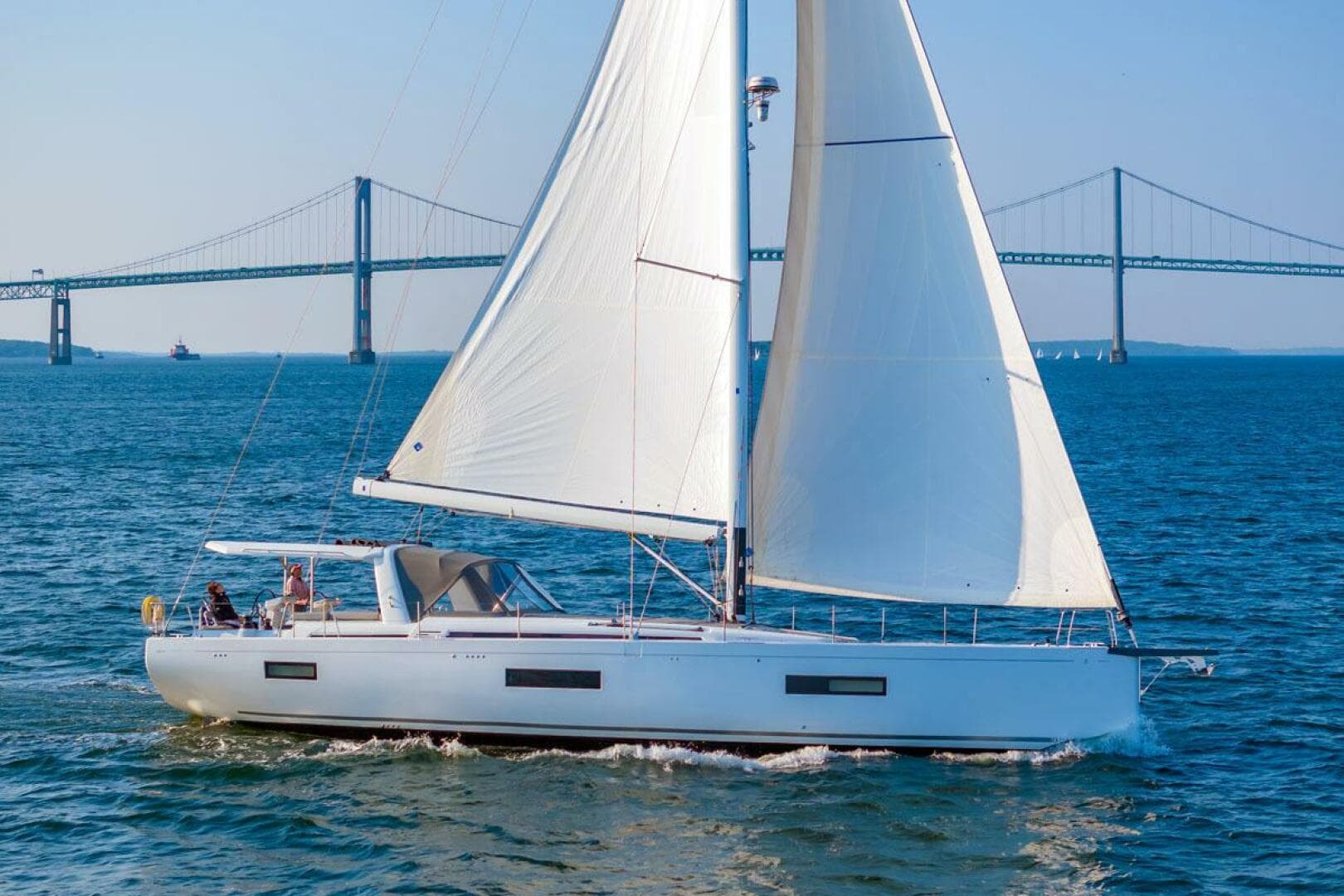 Starboard Beam W Newort Bridge