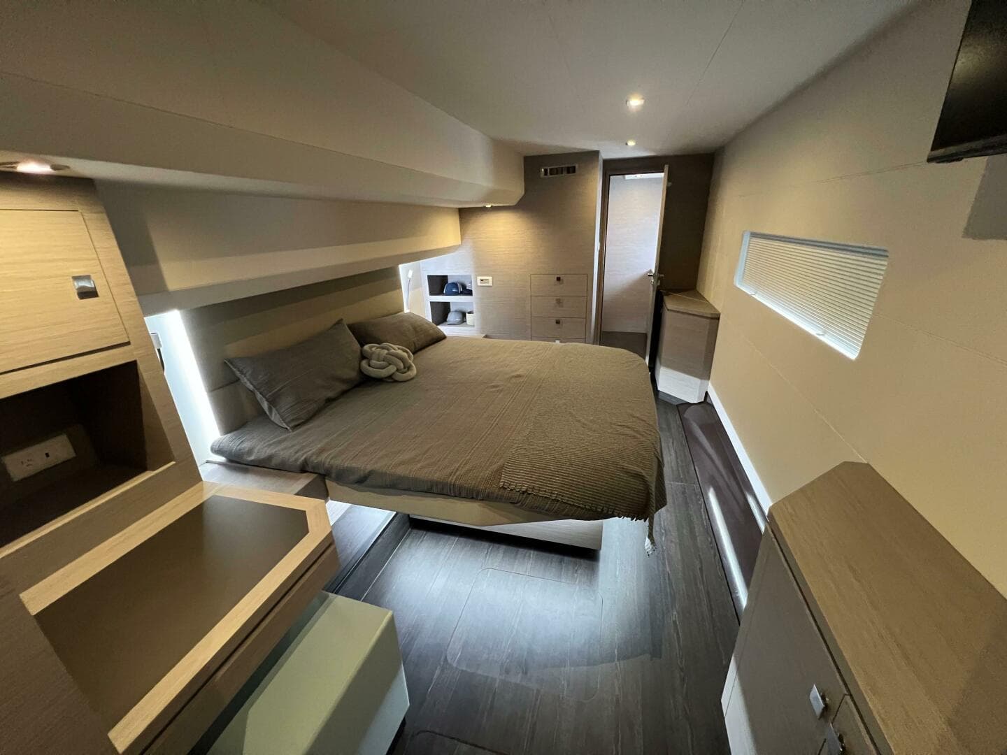 2024 Fountaine Pajot MY6