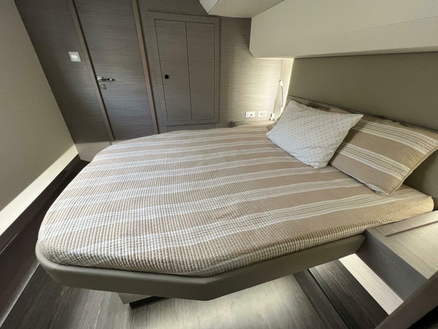 2024 Fountaine Pajot MY6