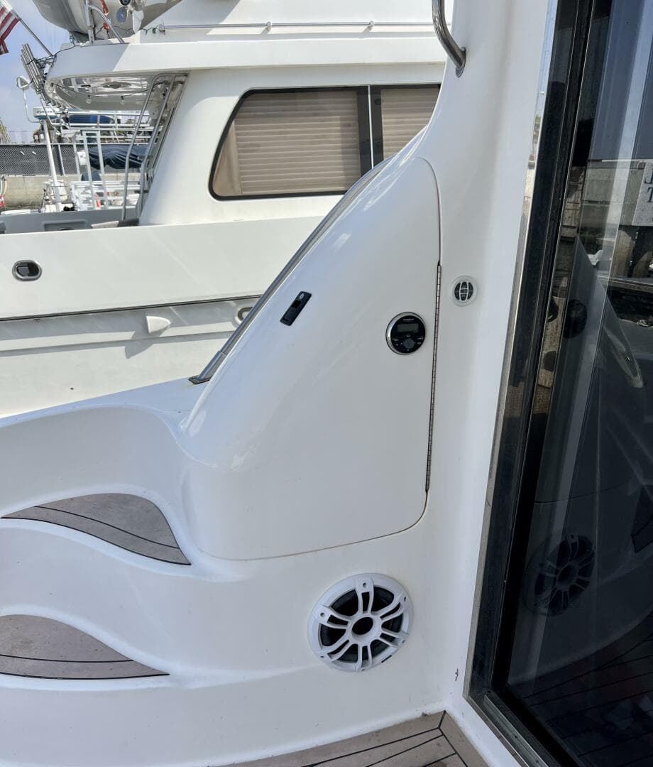 2002 Sea Ray 560 Sedan Cruiser