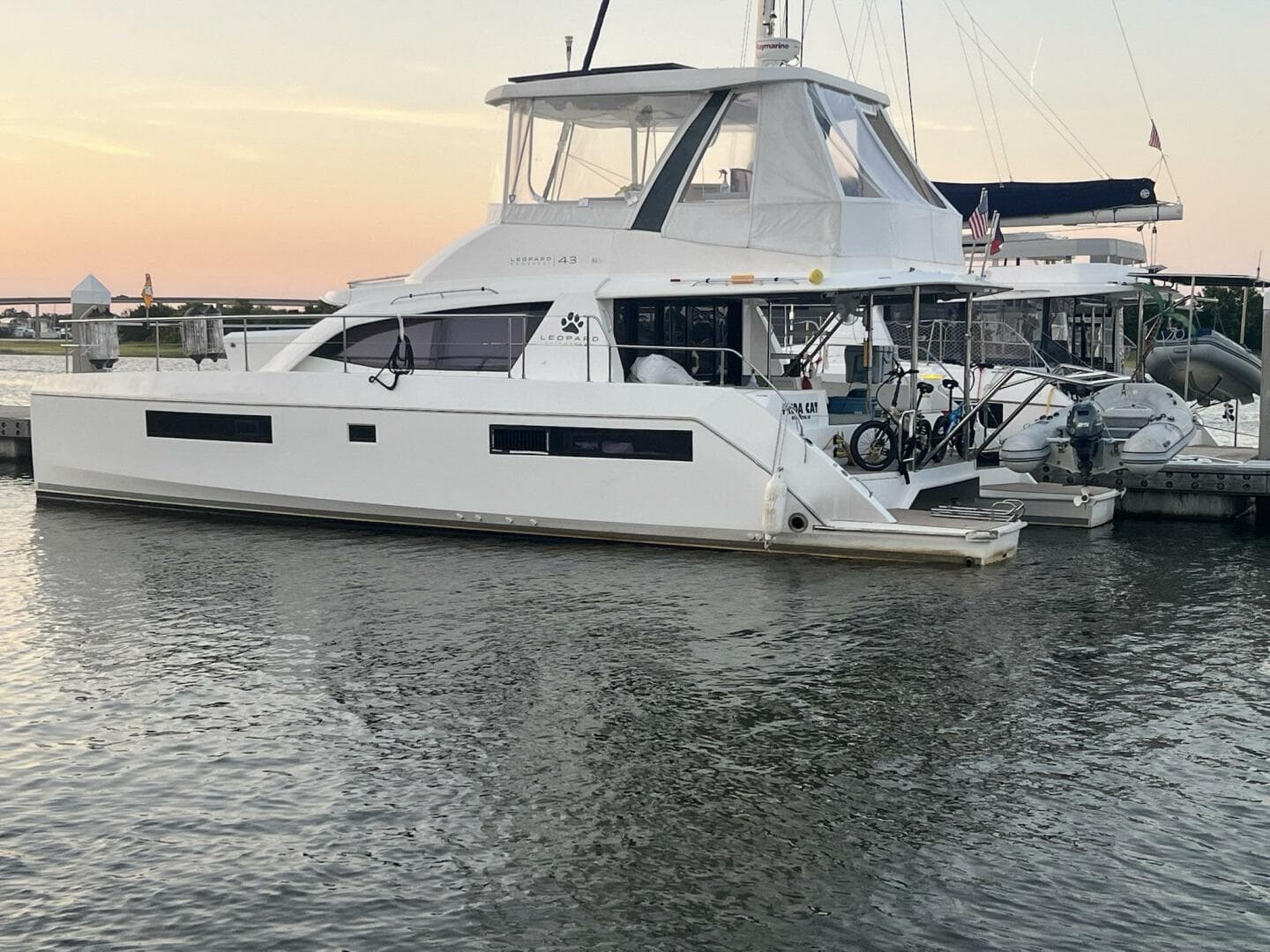 2018 Leopard Power Cat Exterior Port Side
