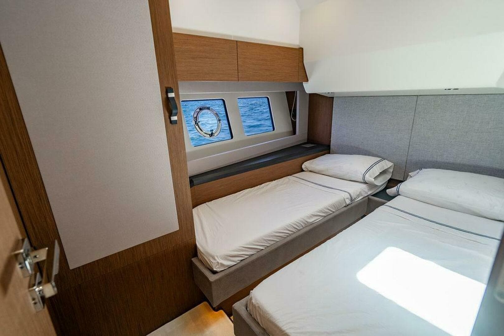 2022 Beneteau Monte Carlo 52