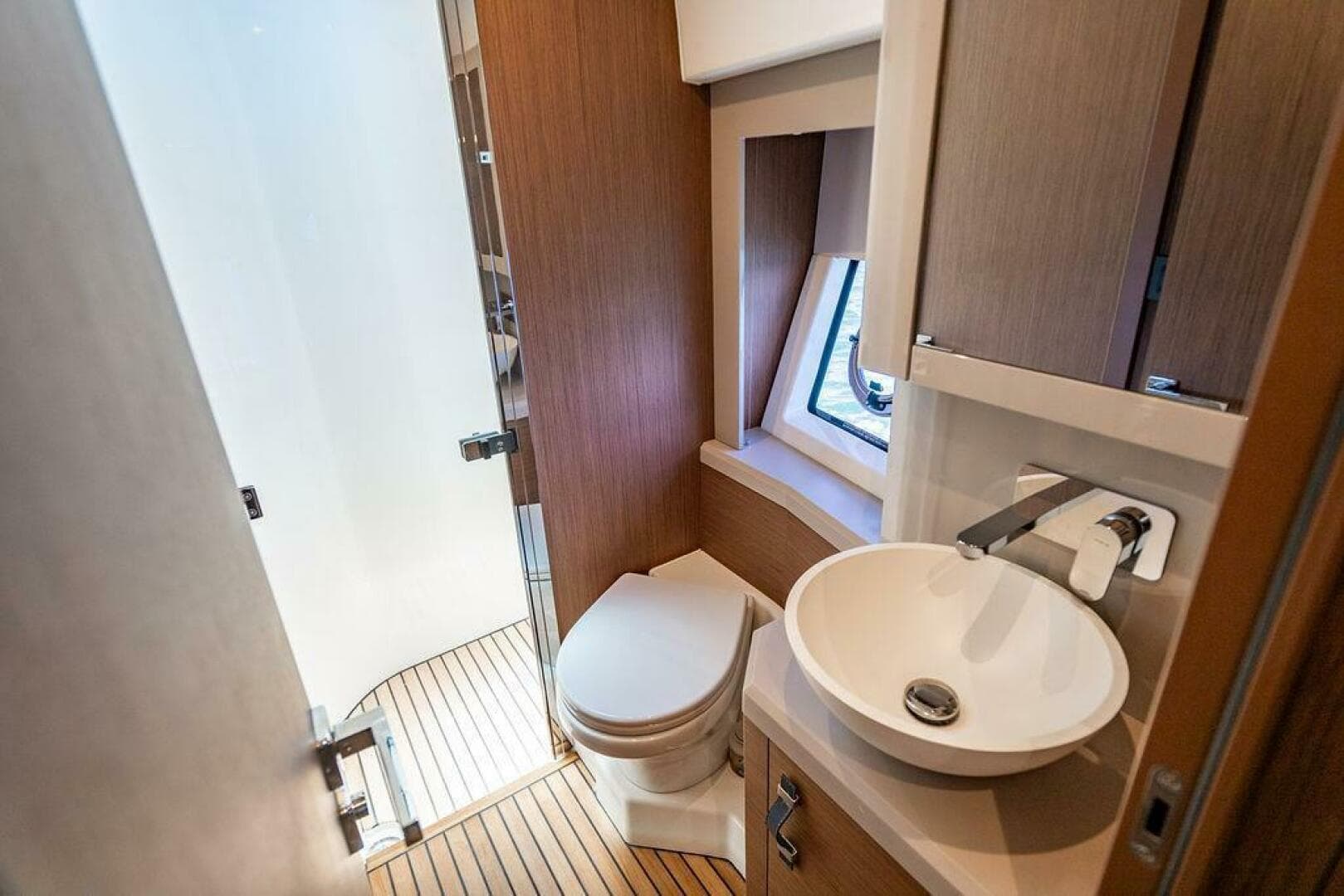 2022 Beneteau Monte Carlo 52