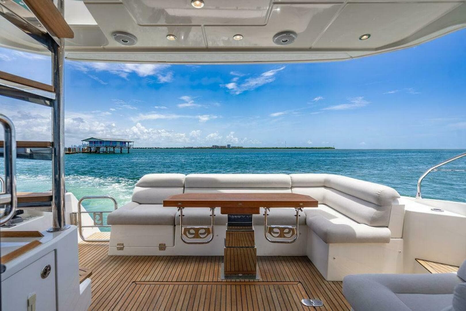 2022 Beneteau Monte Carlo 52