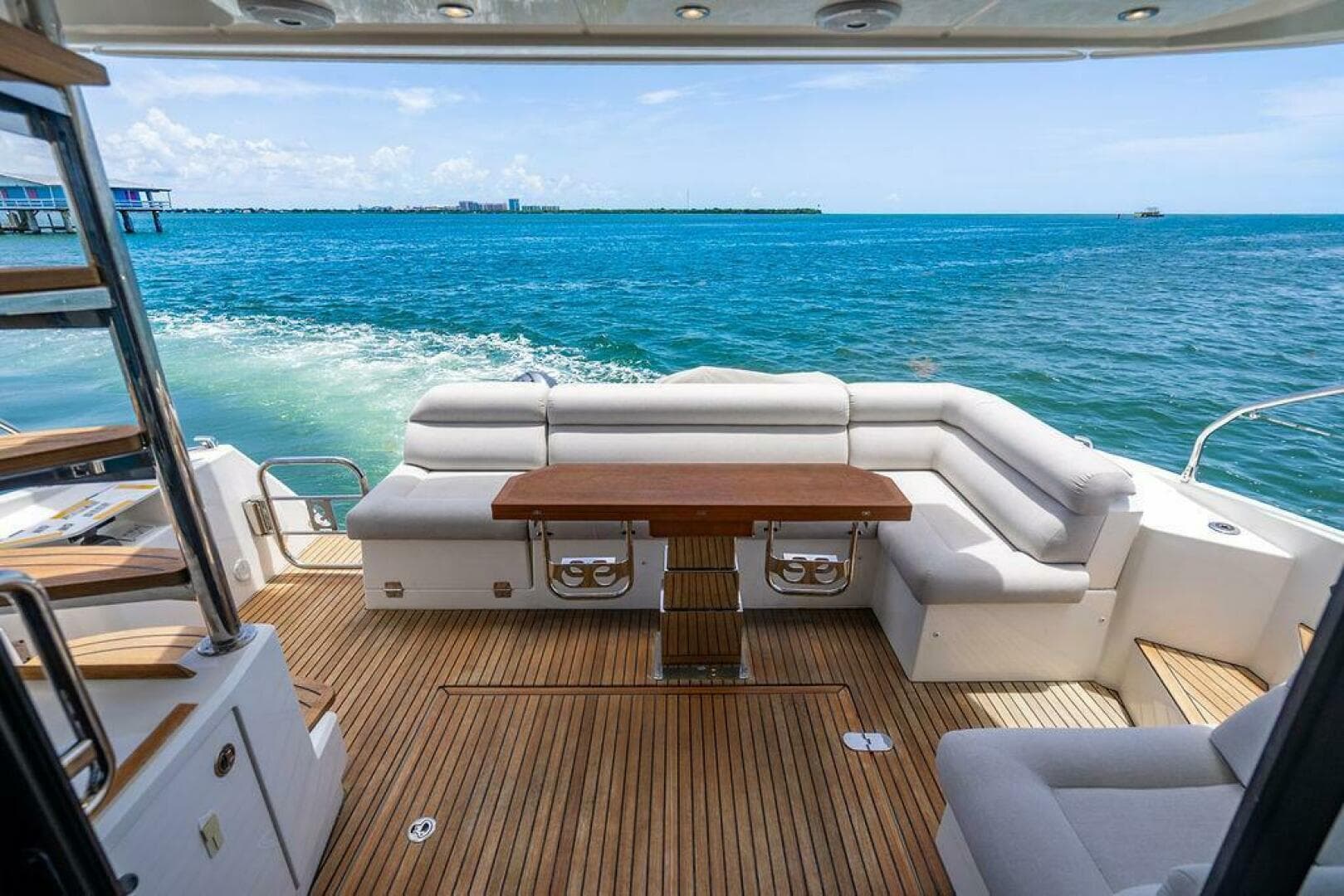 2022 Beneteau Monte Carlo 52