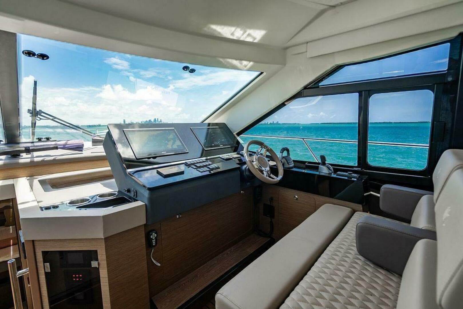 2022 Beneteau Monte Carlo 52