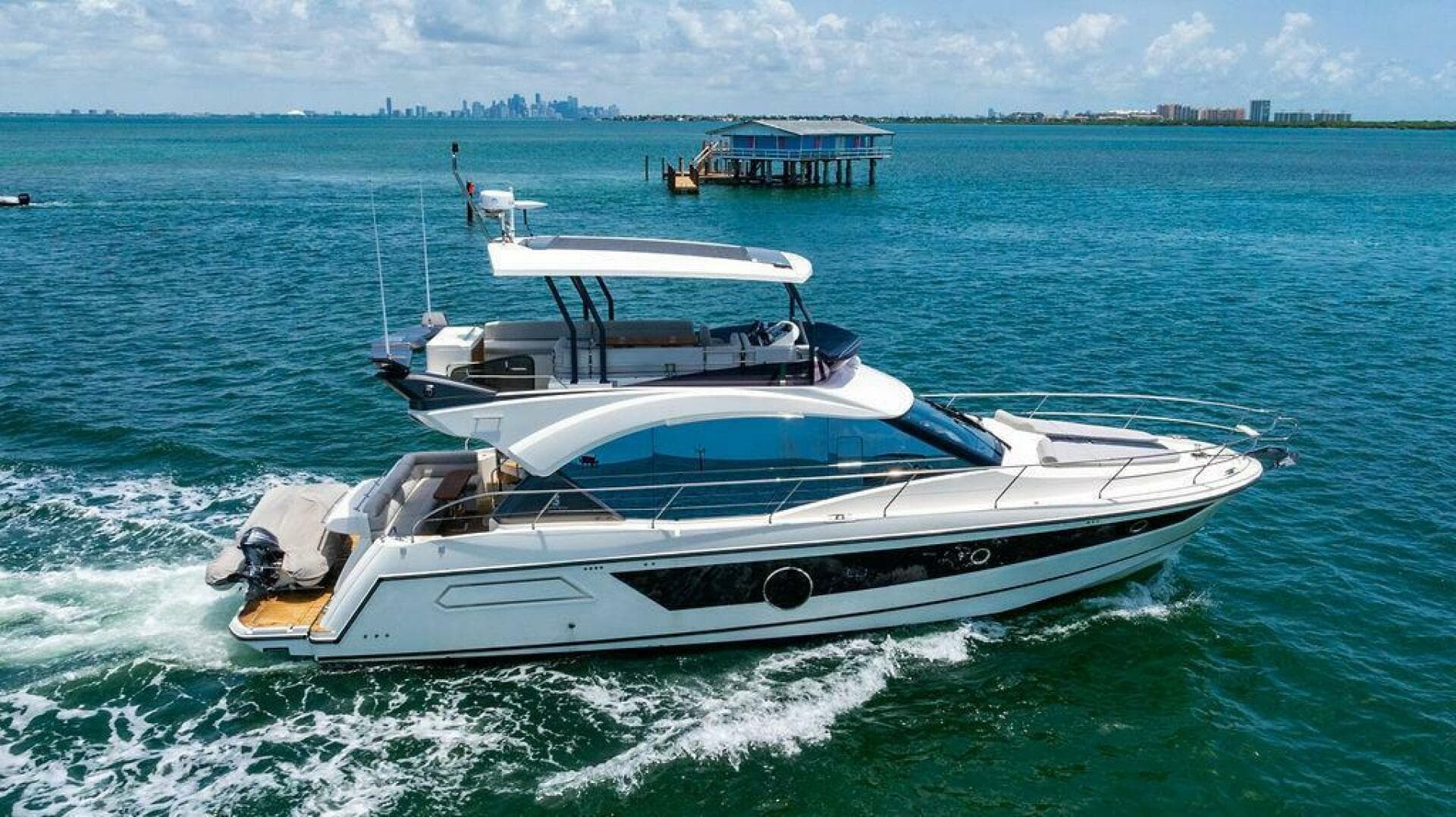 2022 Beneteau Monte Carlo 52