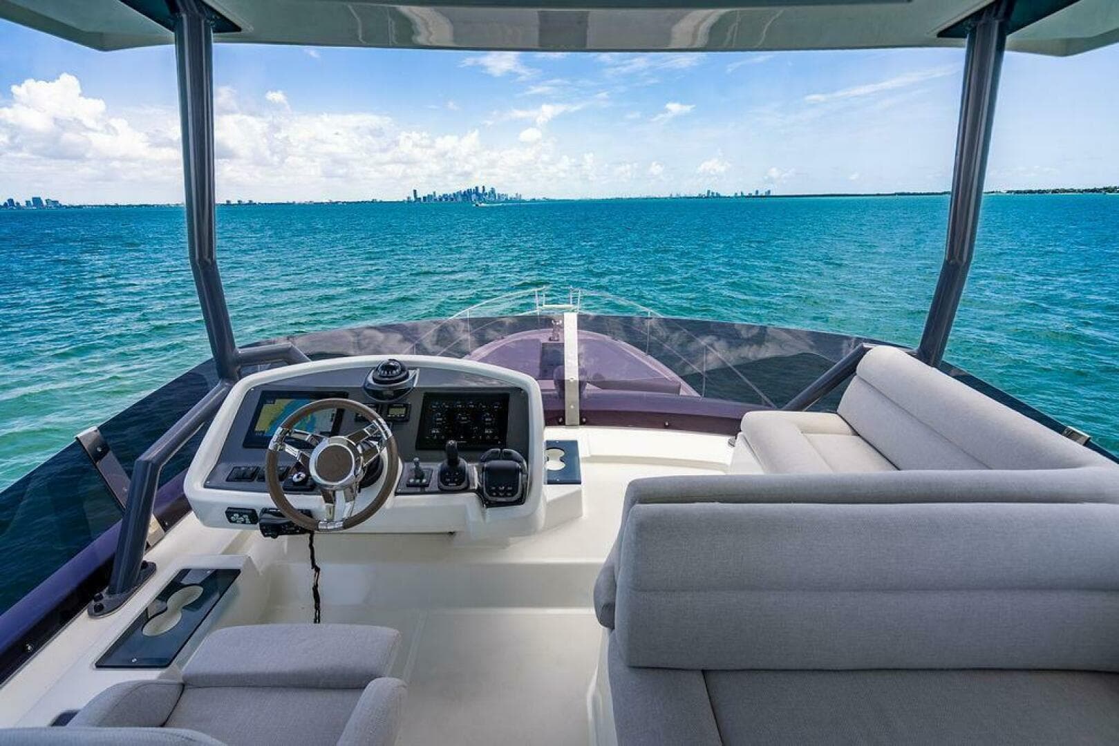 2022 Beneteau Monte Carlo 52