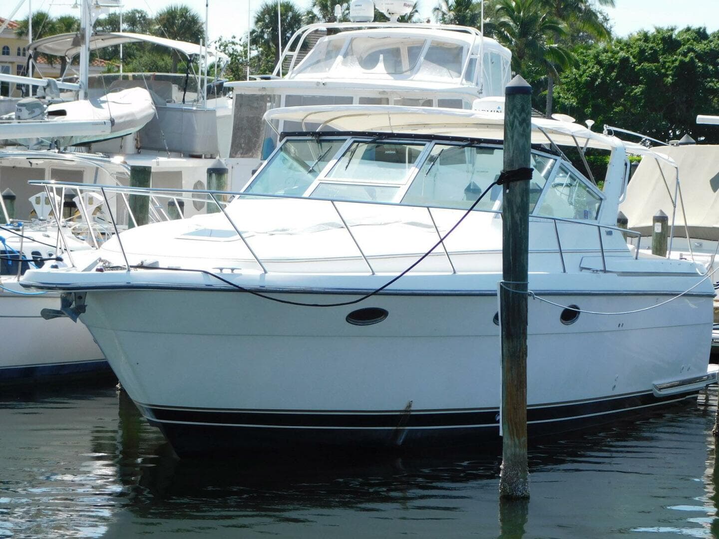 2001 Tiara Yachts 3500 Express