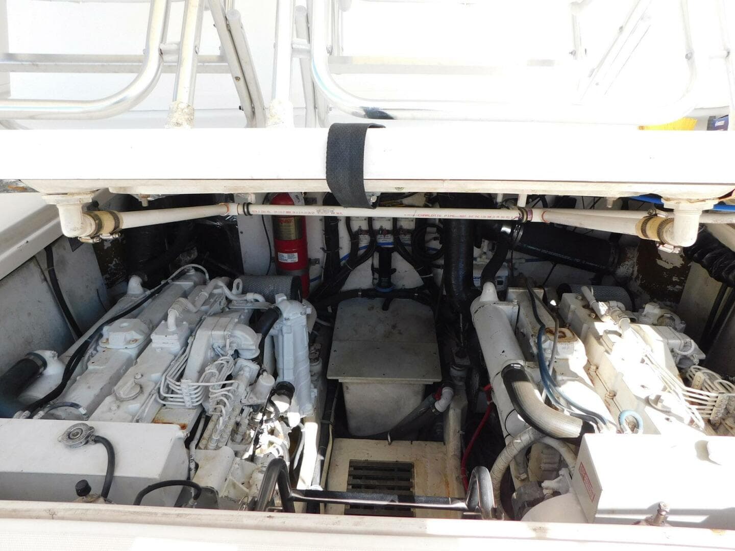 2001 Tiara Yachts 3500 Express