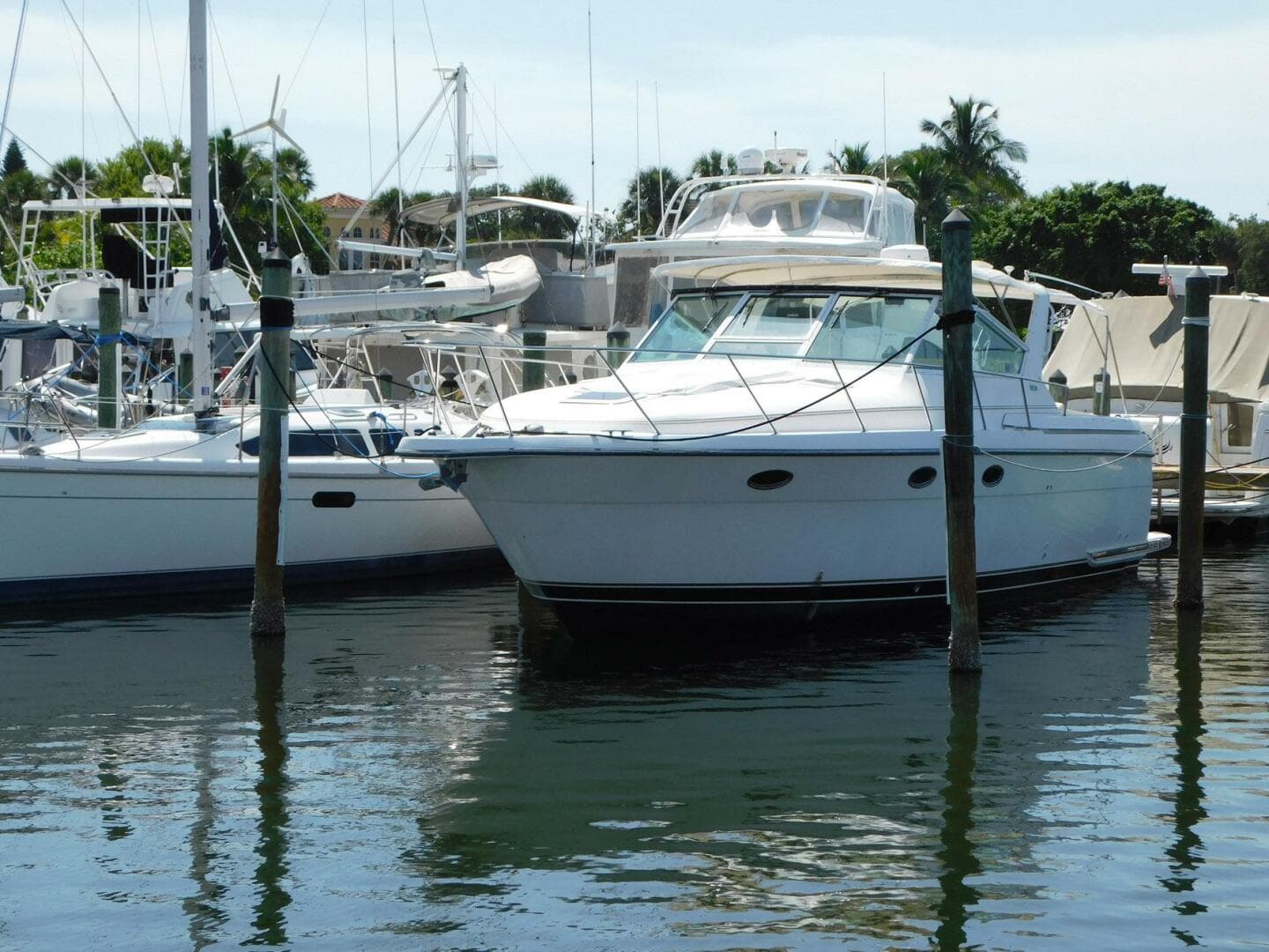 2001 Tiara Yachts 3500 Express