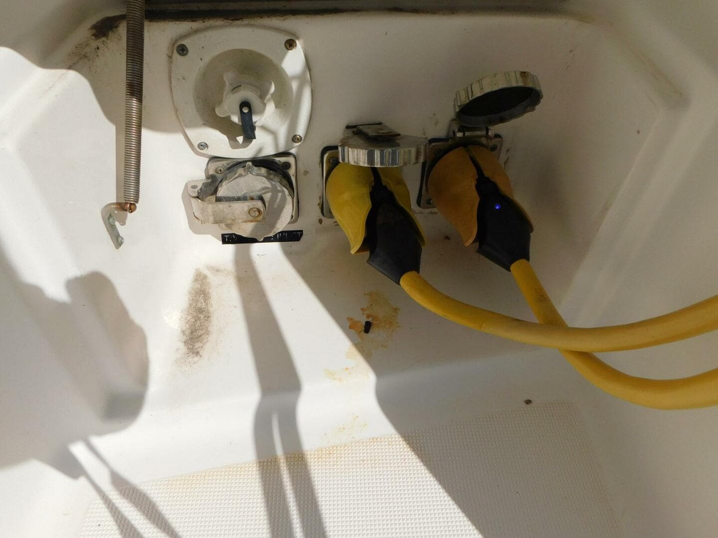 2001 Tiara Yachts 3500 Express