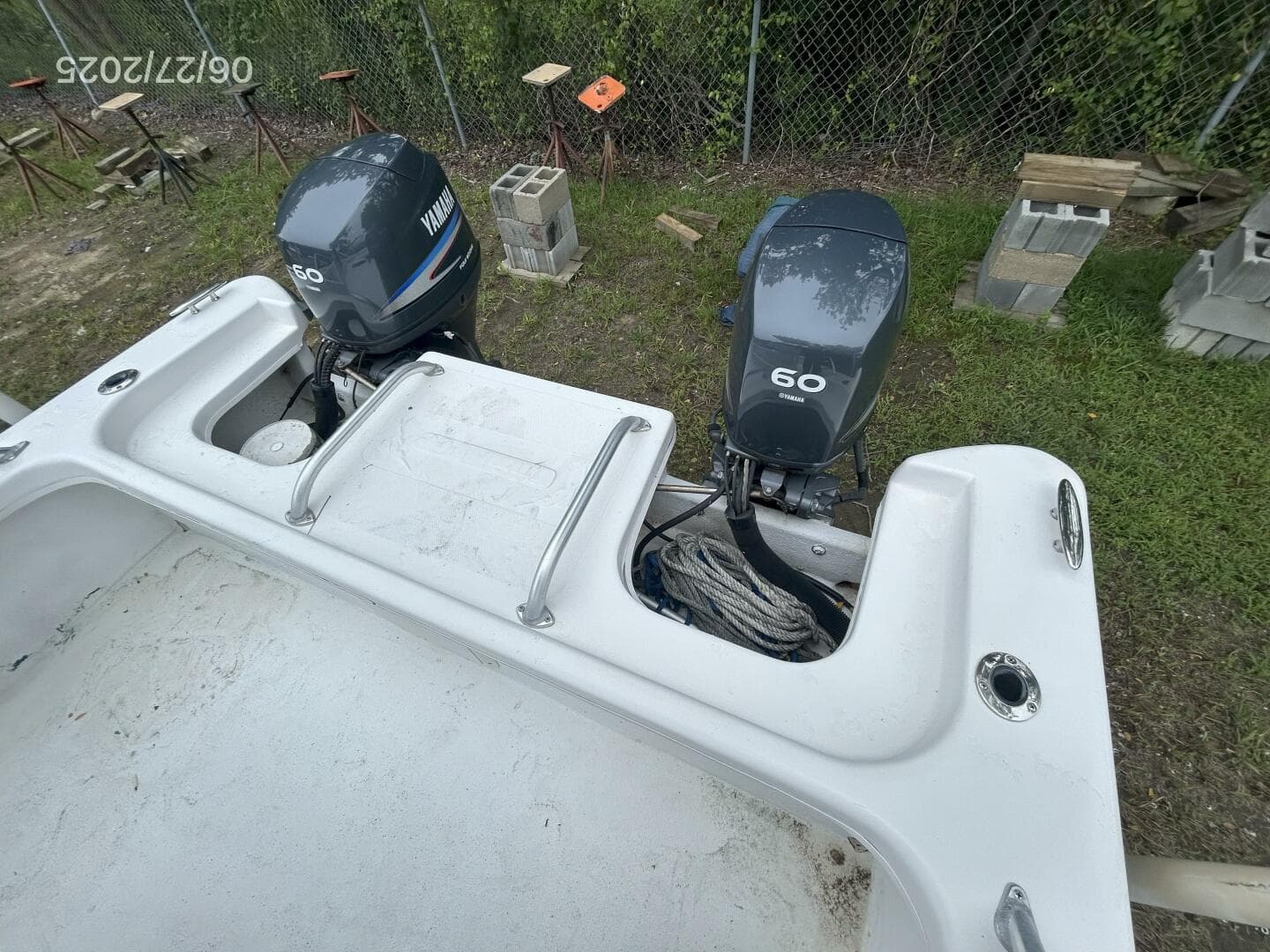 22' Twin Vee transom storage