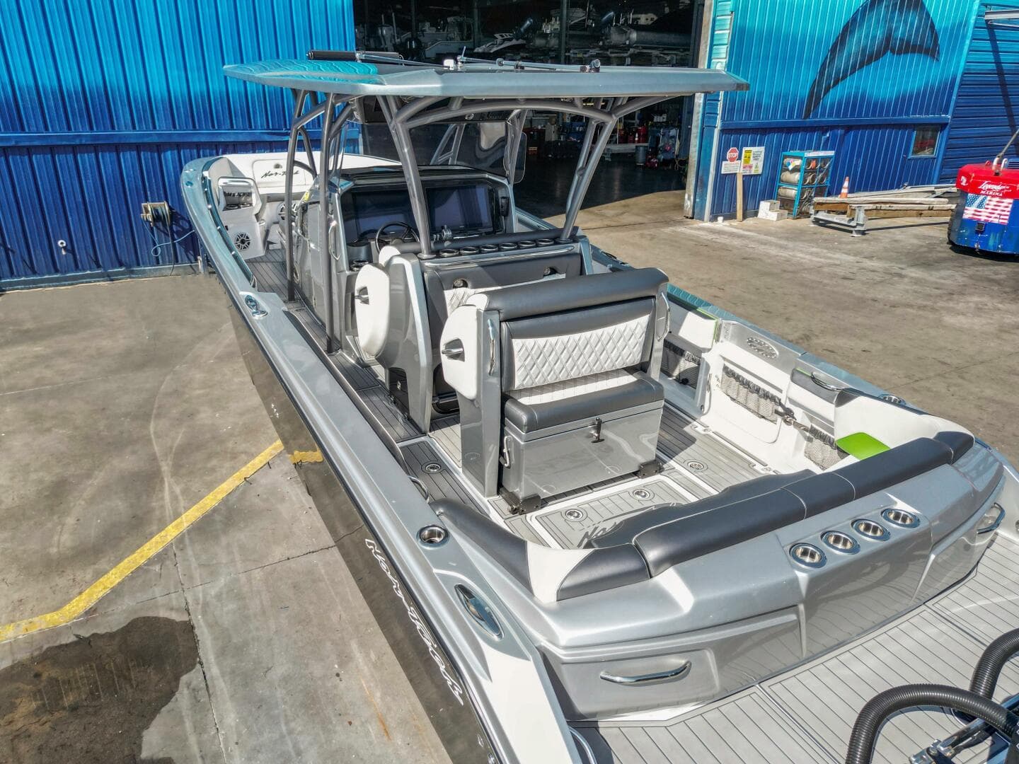 2021 Nor-Tech 390 Sport