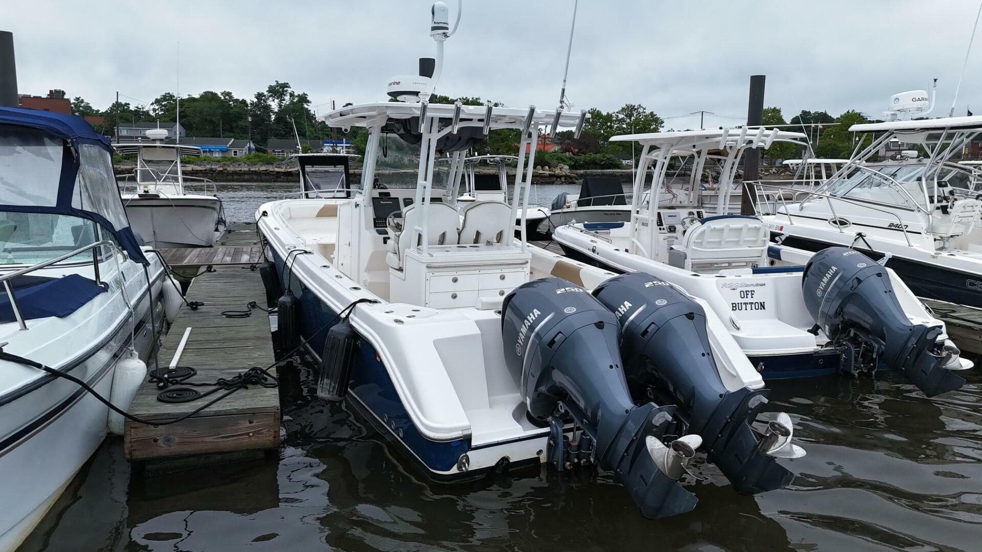 2015 Edgewater 280 CC