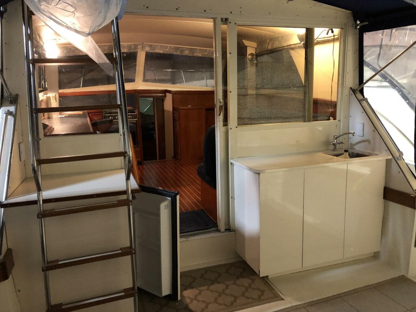 1979 Chris-Craft 360 Commander Sport Fish
