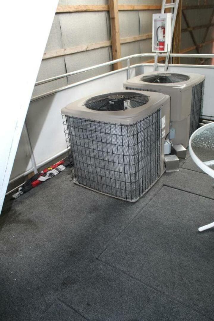 2000 Sumerset 75 Houston