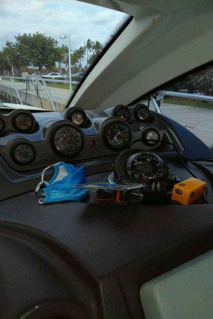 2010 Azimut Atlantis 54