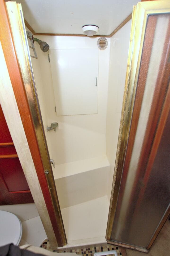 1990 Post 44 Sport Fisherman