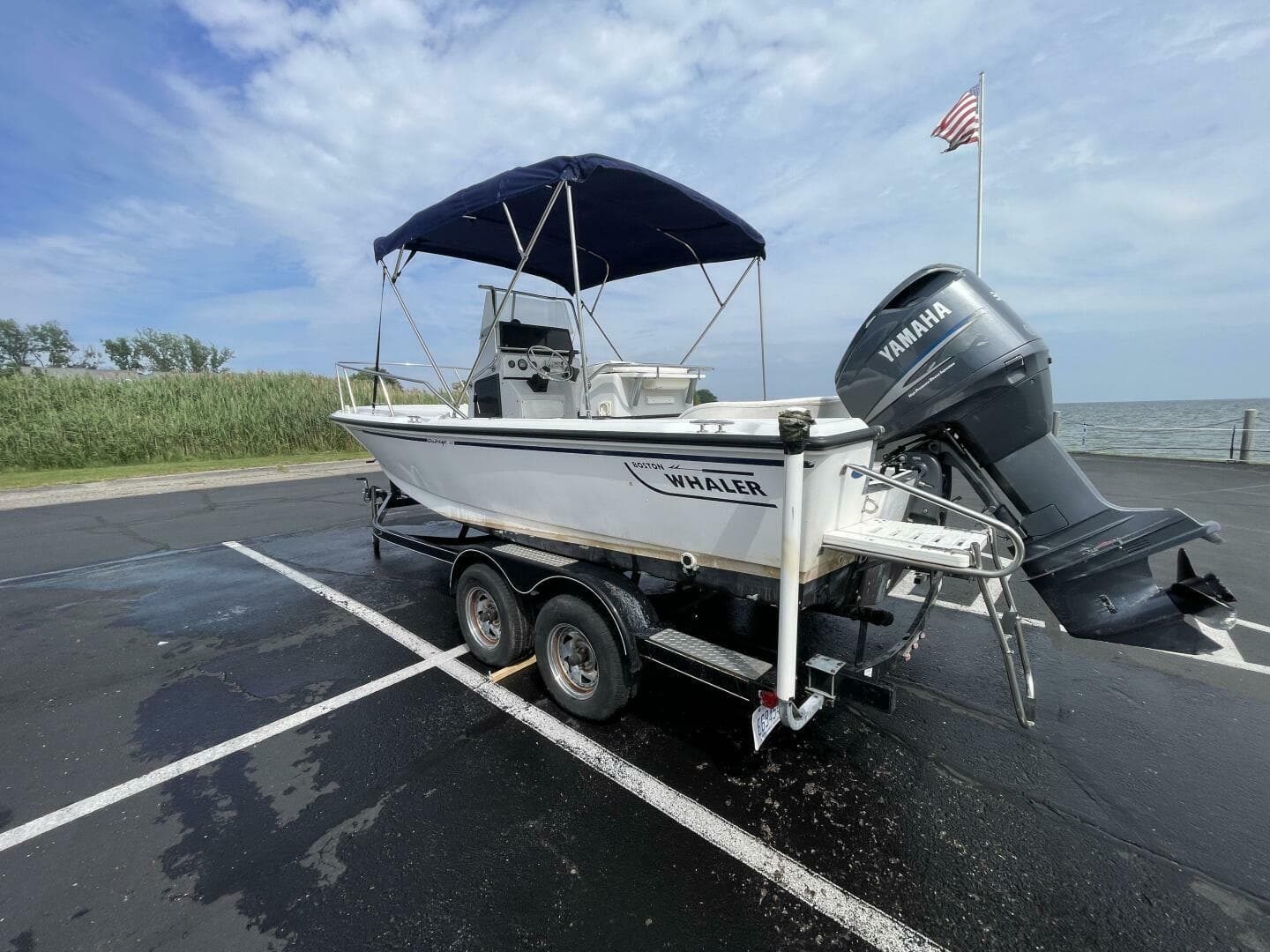 1993 Boston Whaler 21 Outrage