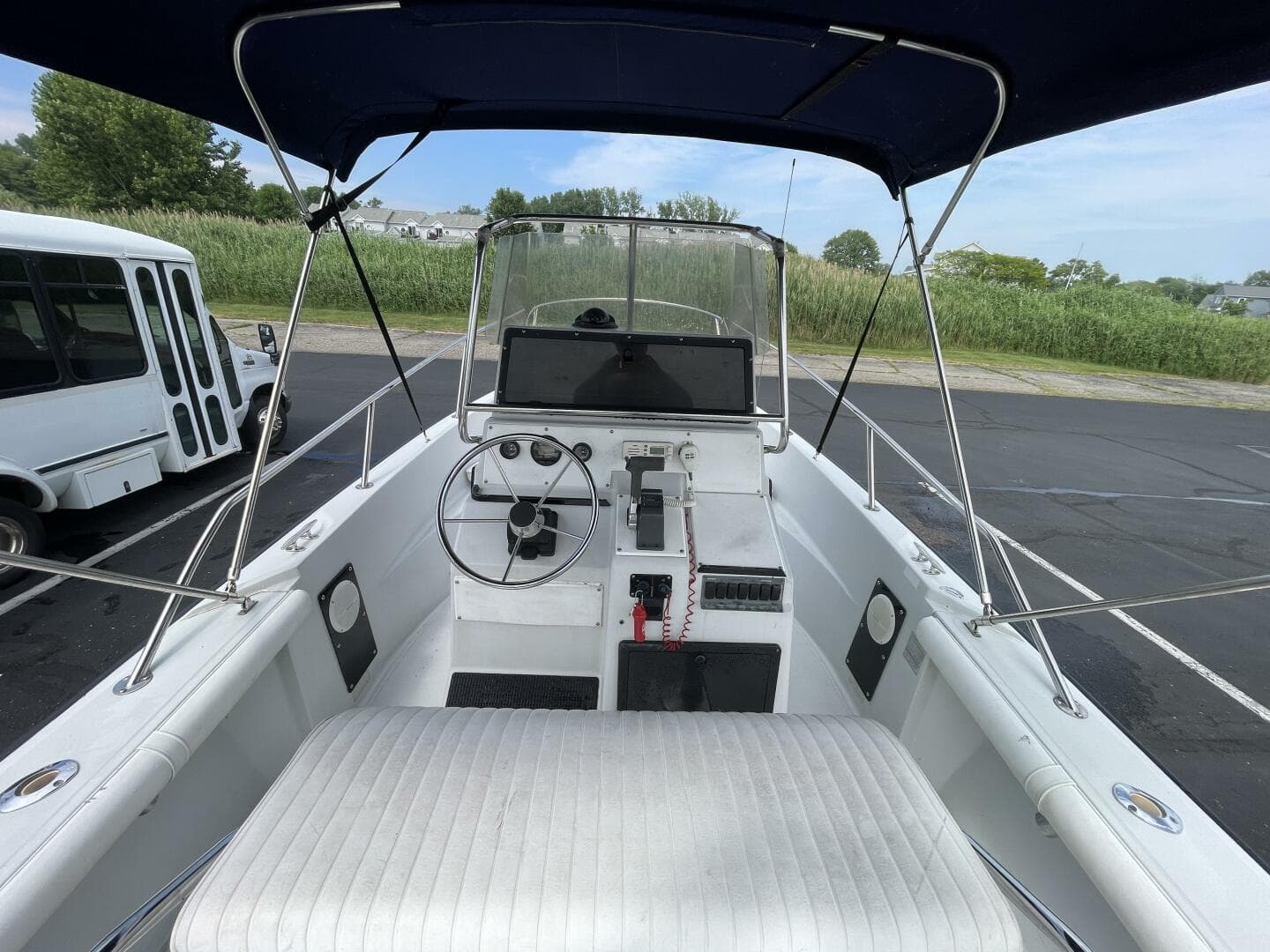 1993 Boston Whaler 21 Outrage
