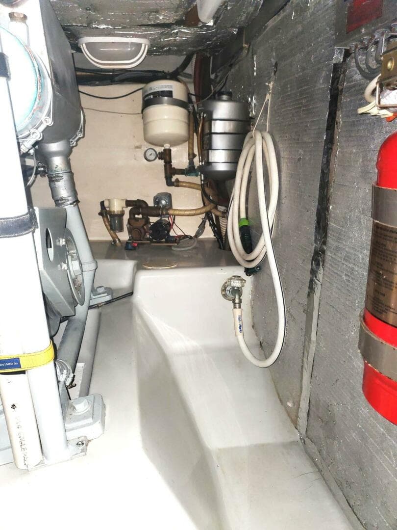 1989 Rampage R 401 SF SPORTFISHER