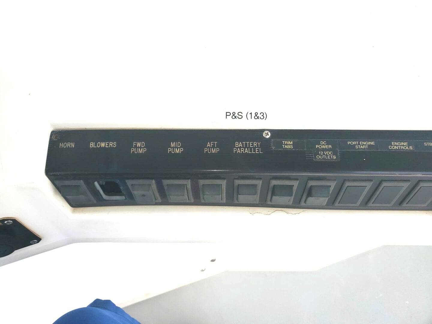 1989 Rampage R 401 SF SPORTFISHER