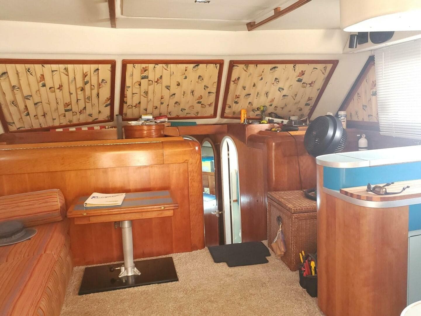 1989 Rampage R 401 SF SPORTFISHER