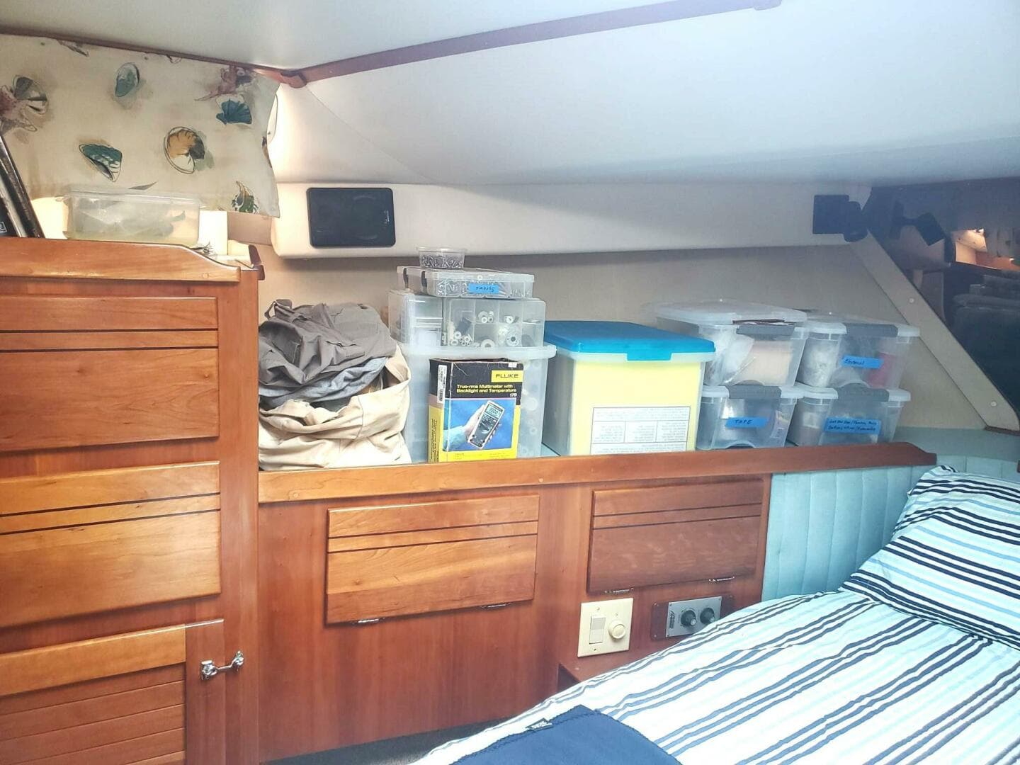 1989 Rampage R 401 SF SPORTFISHER