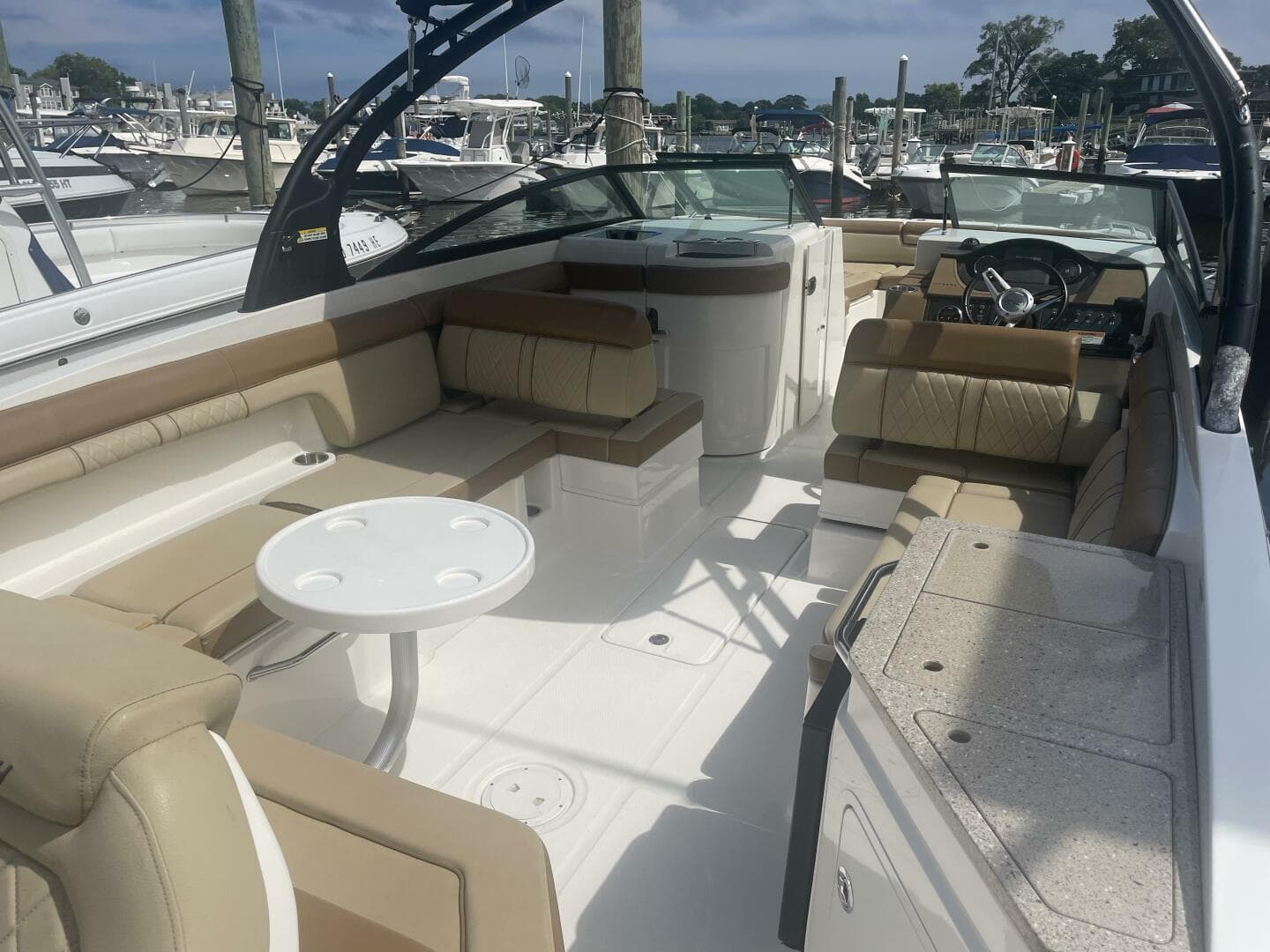2015 Sea Ray SDX 290