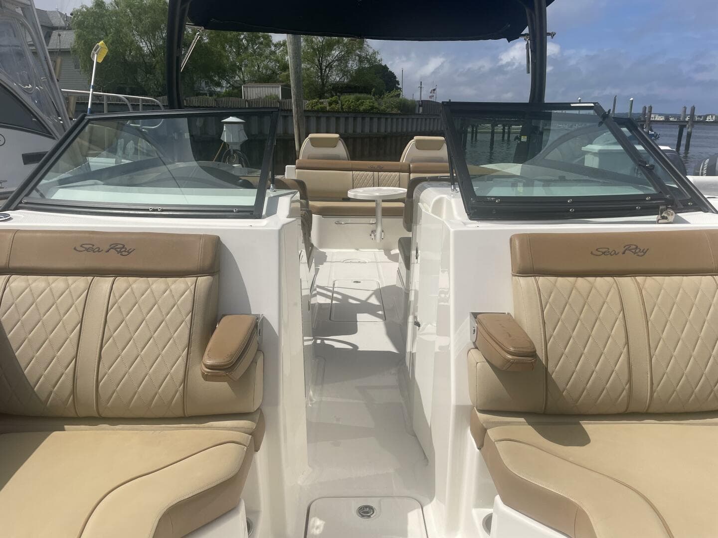 2015 Sea Ray SDX 290