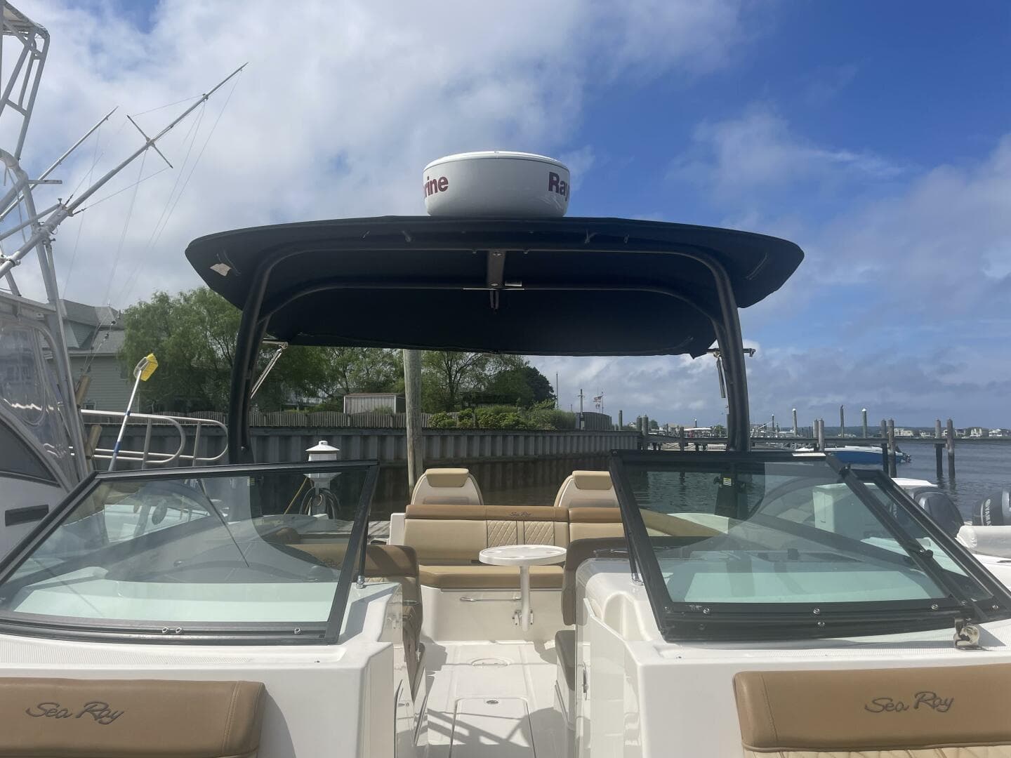 2015 Sea Ray SDX 290