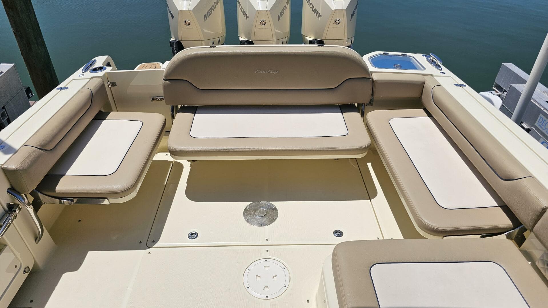 2022 Chris-Craft 35 Calypso