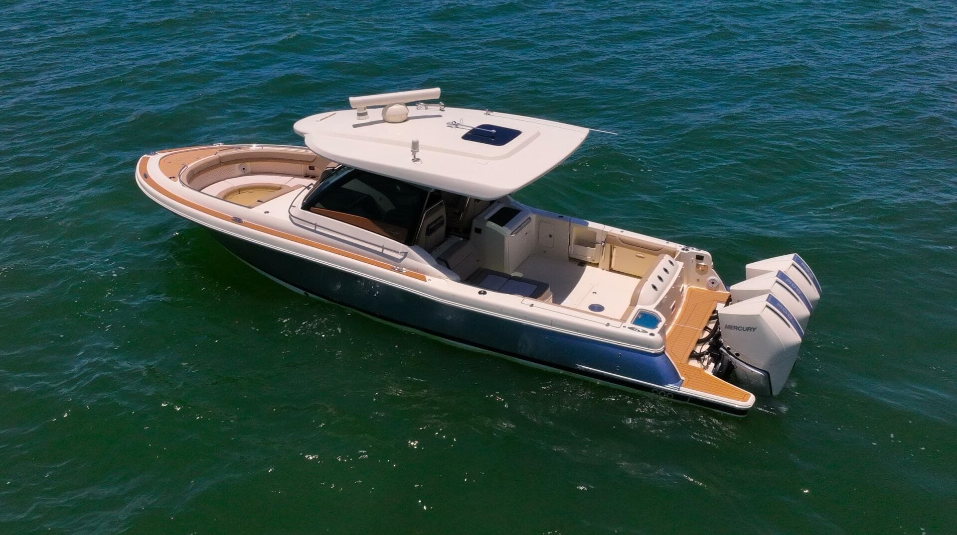 2022 Chris-Craft 35 Calypso