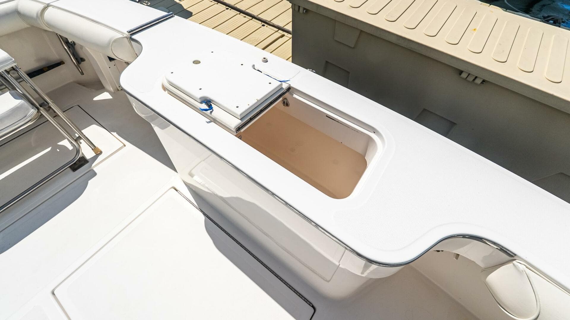 2008 Cabo 38 Express