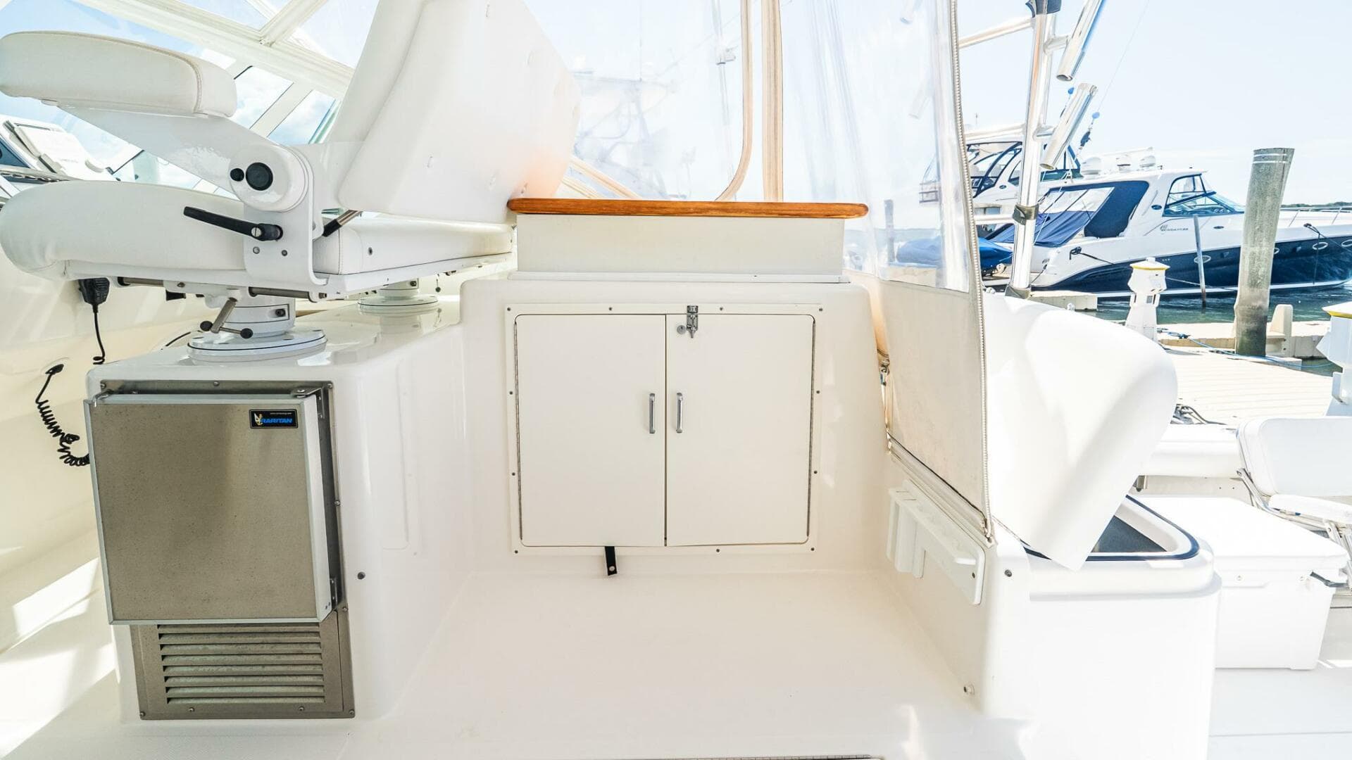 2008 Cabo 38 Express