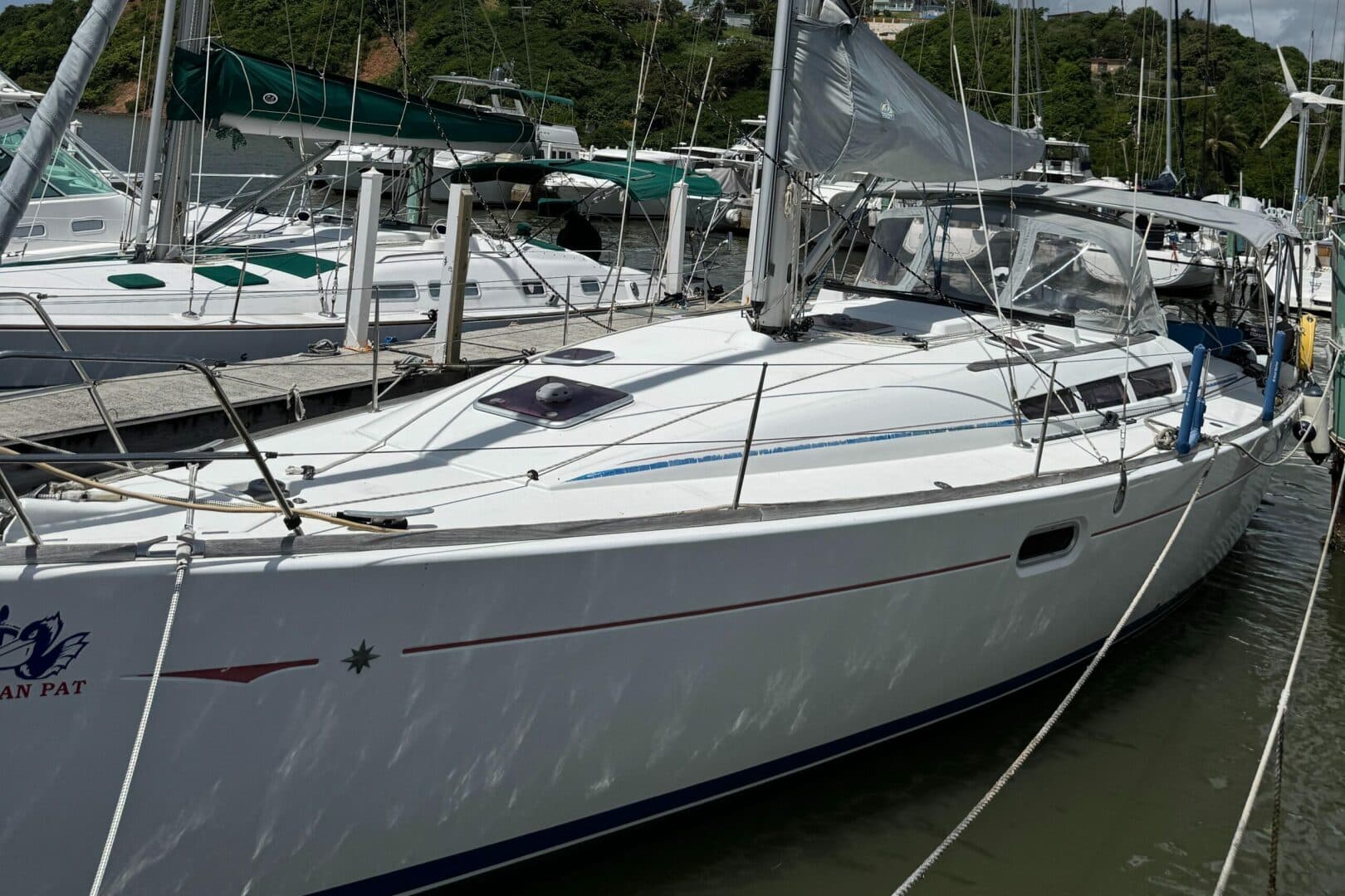 2010-jeanneau-sun-odyssey-42i-sail-9341614-20250714095559731-1.jpg