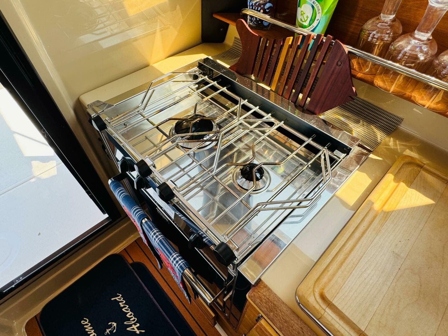 2018 Ranger Tugs R-27